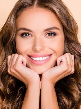 Clear & Acne-Free Skin With Custom Facials in Coulsdon Custom acne facials and treatments in Coulsdon for clear, glowing, healthy, and blemish-free skin.